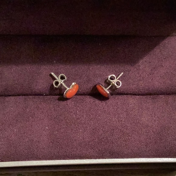 Post Heart small Coral & Sterling earring - Picture 2 of 6